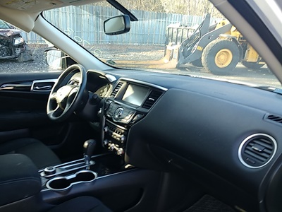 2017 Nissan Pathfinder